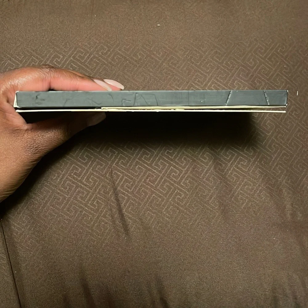 Ailun Glass Screen Protector 3-Pack - Picture 2 of 4